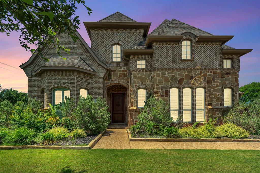 1401 Latigo Lane