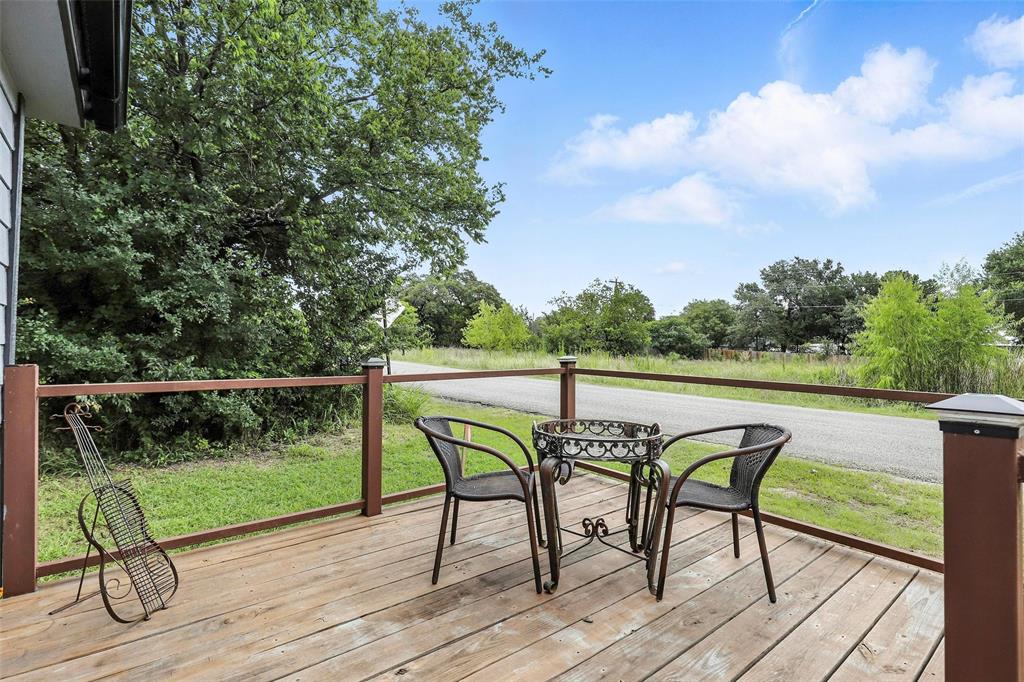 2612 S Oak Trail