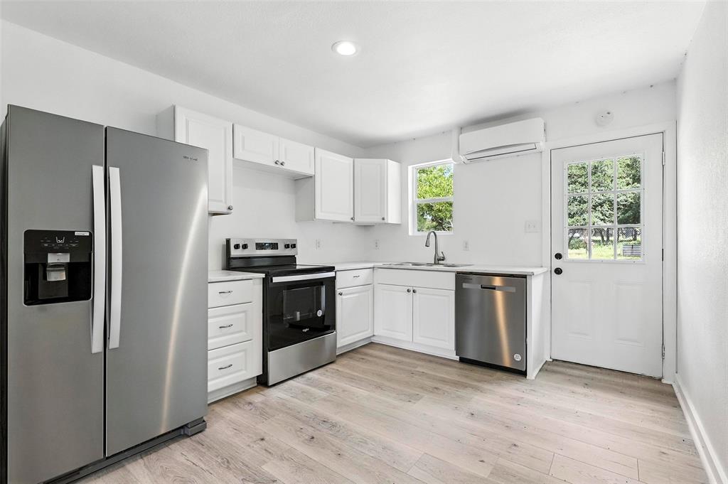 2612 S Oak Trail