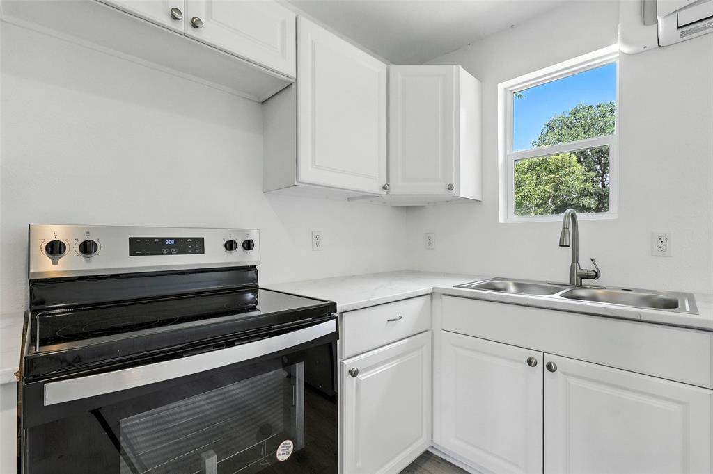 Oak Trail Shores Sec B - Residential