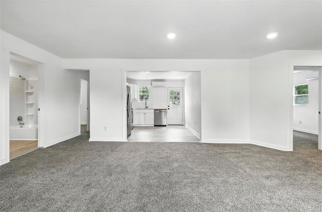 Oak Trail Shores Sec B - Residential