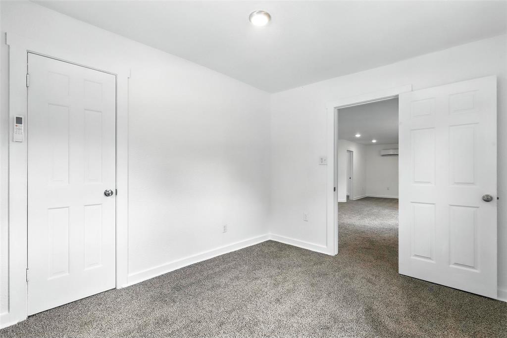 Oak Trail Shores Sec B - Residential