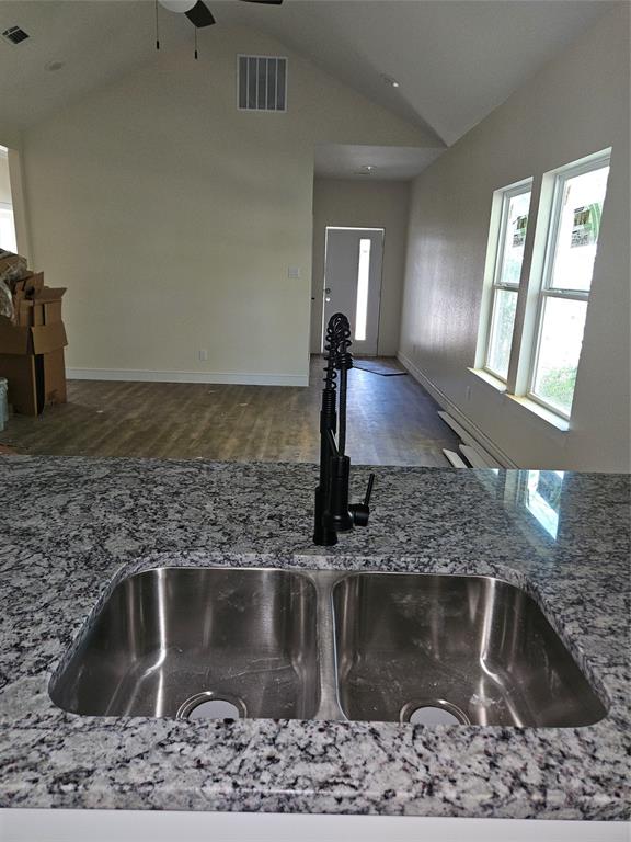 Central Ave - Residential Lease