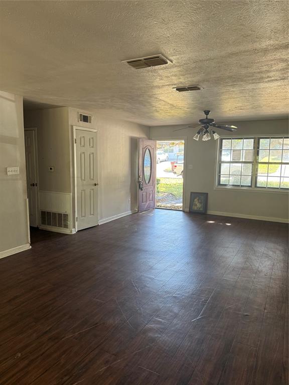 Town & Country - Residential