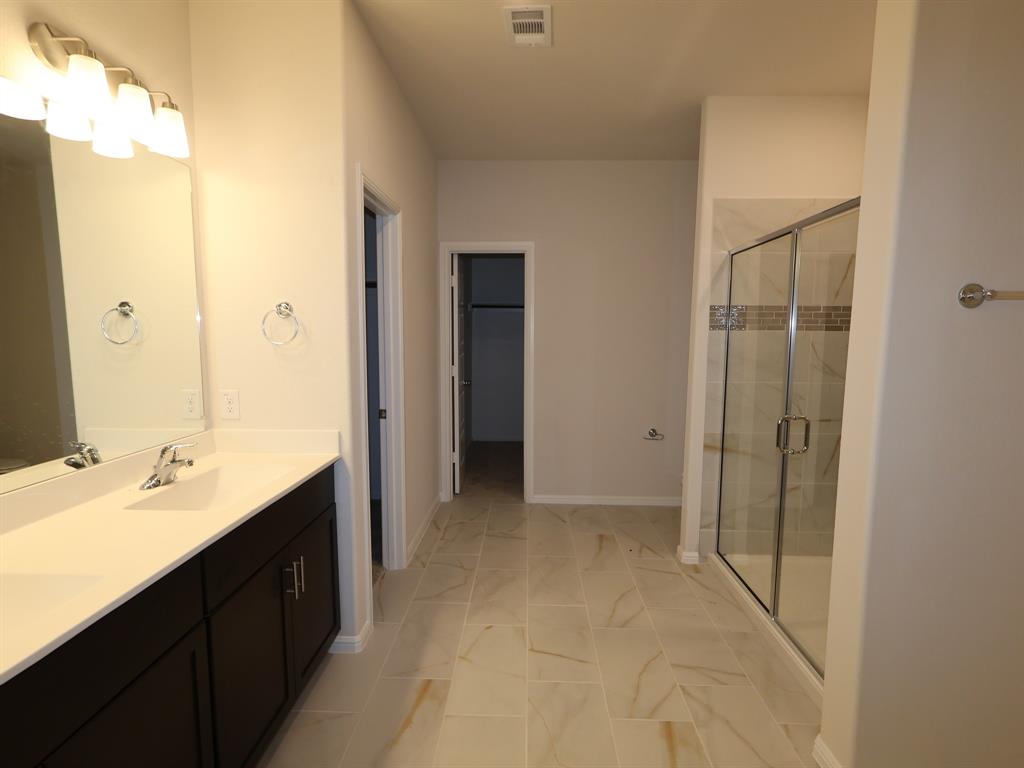 1023 Auburn Drive