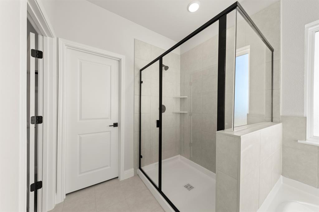 Waverly Estates - Residential