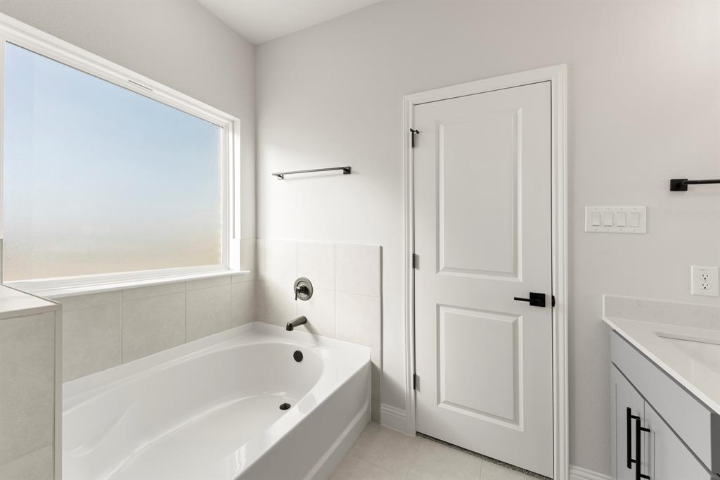 Waverly Estates - Residential