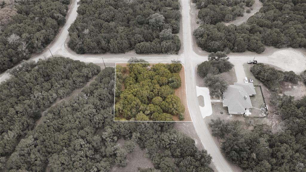 White Bluff #25 - Land