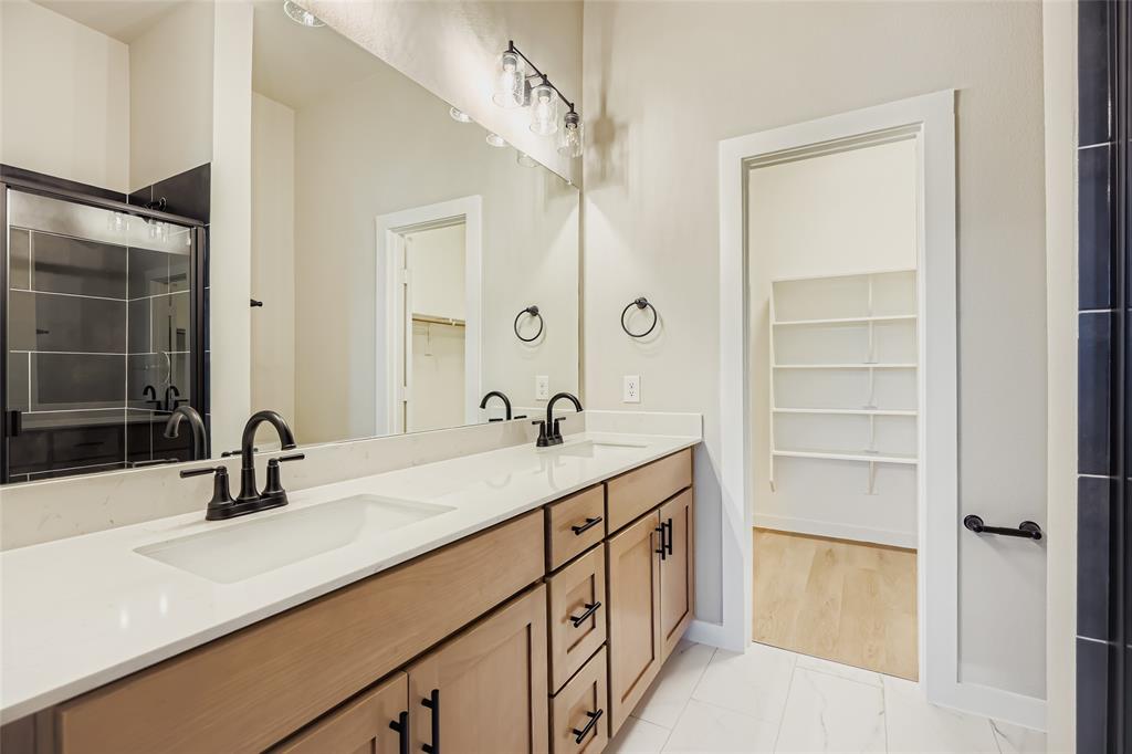 Residences At Jeans Creek, The - Residential