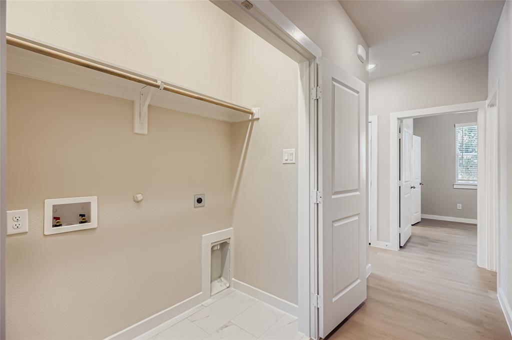 Residences At Jeans Creek, The - Residential