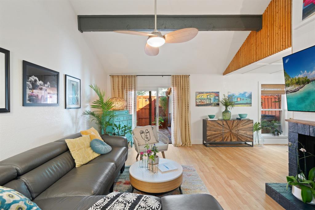 White Rock West Condo - Residential