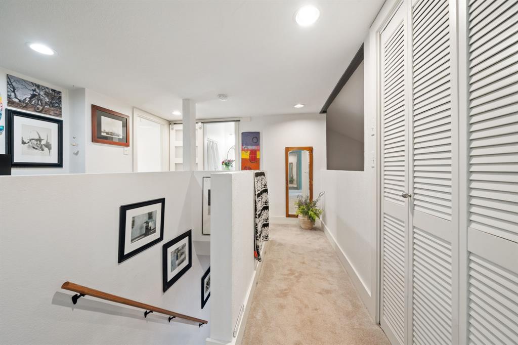 White Rock West Condo - Residential