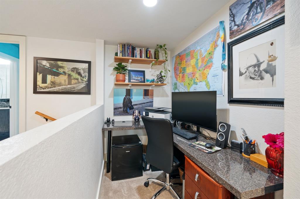 White Rock West Condo - Residential