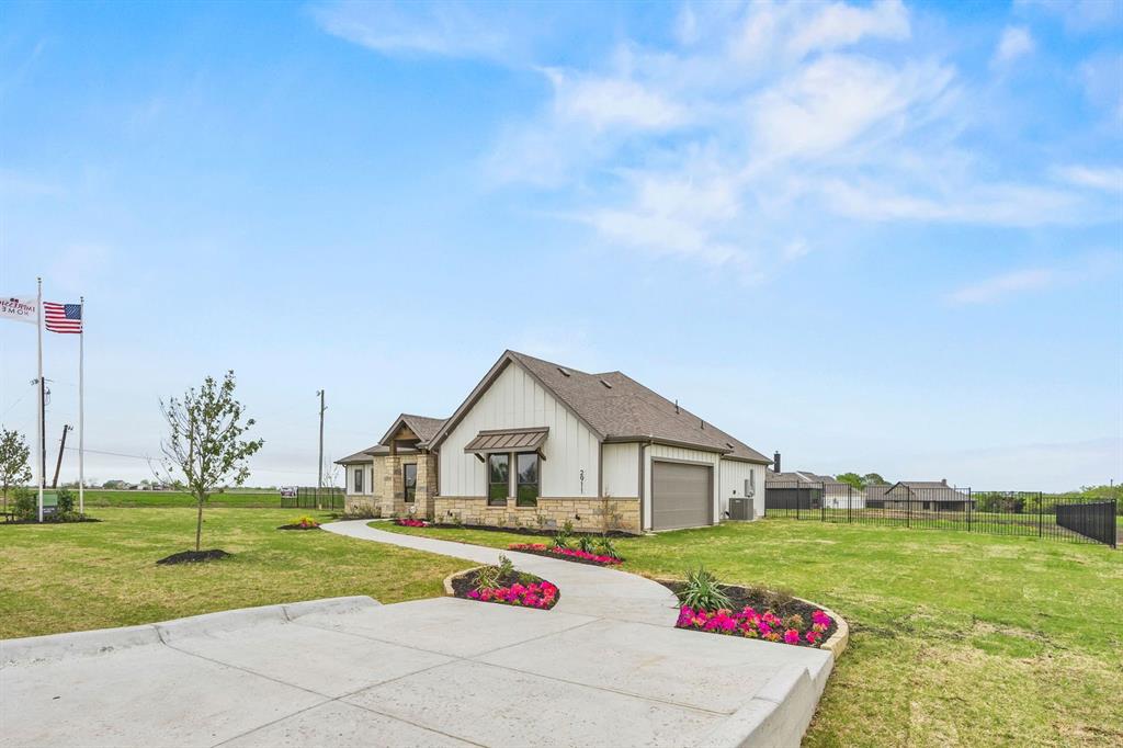 2911 Stella Rose Court