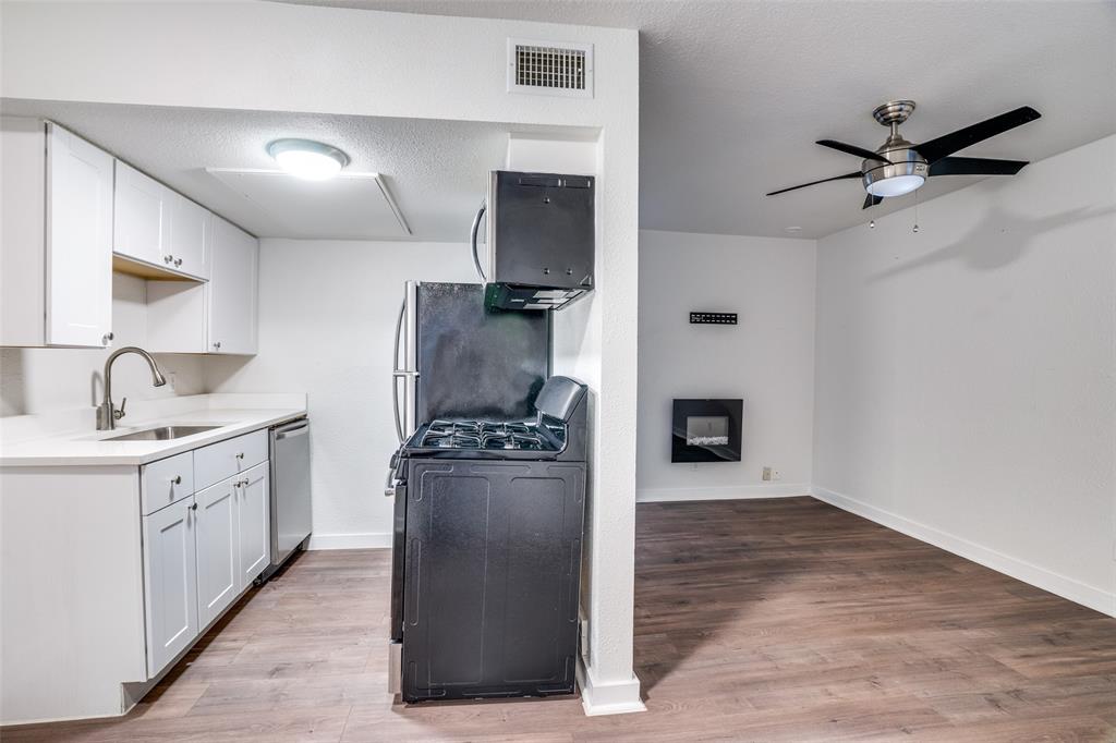 College Hill - Residential Lease