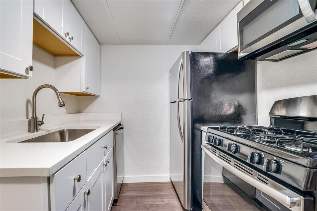 College Hill - Residential Lease