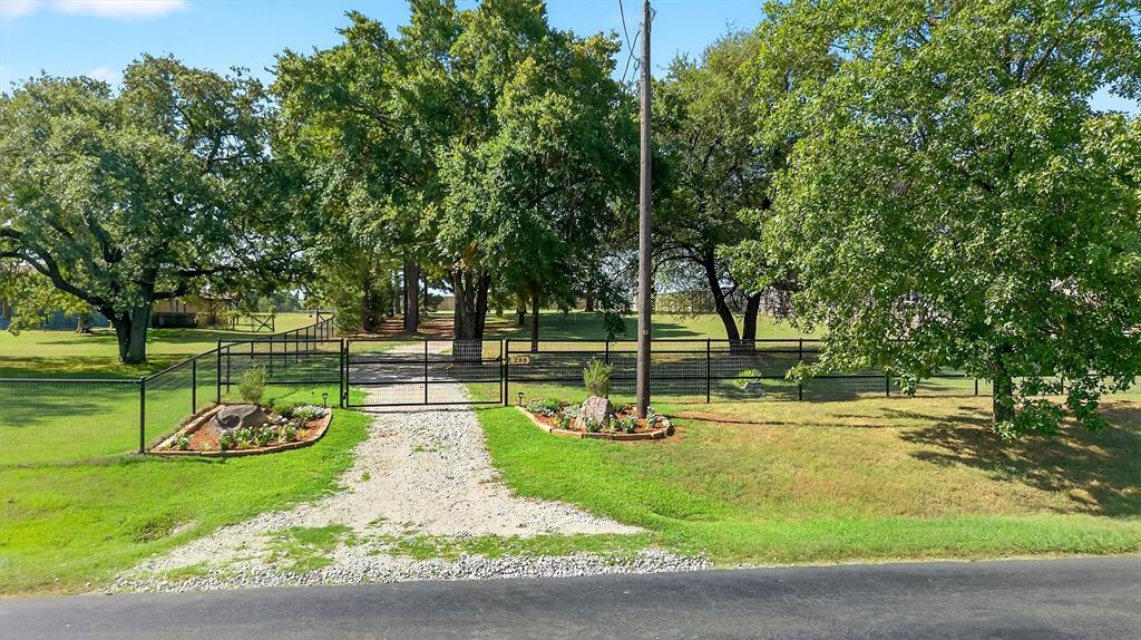 288 Locust Road