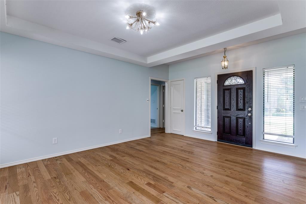 4223 Lawngate Drive
