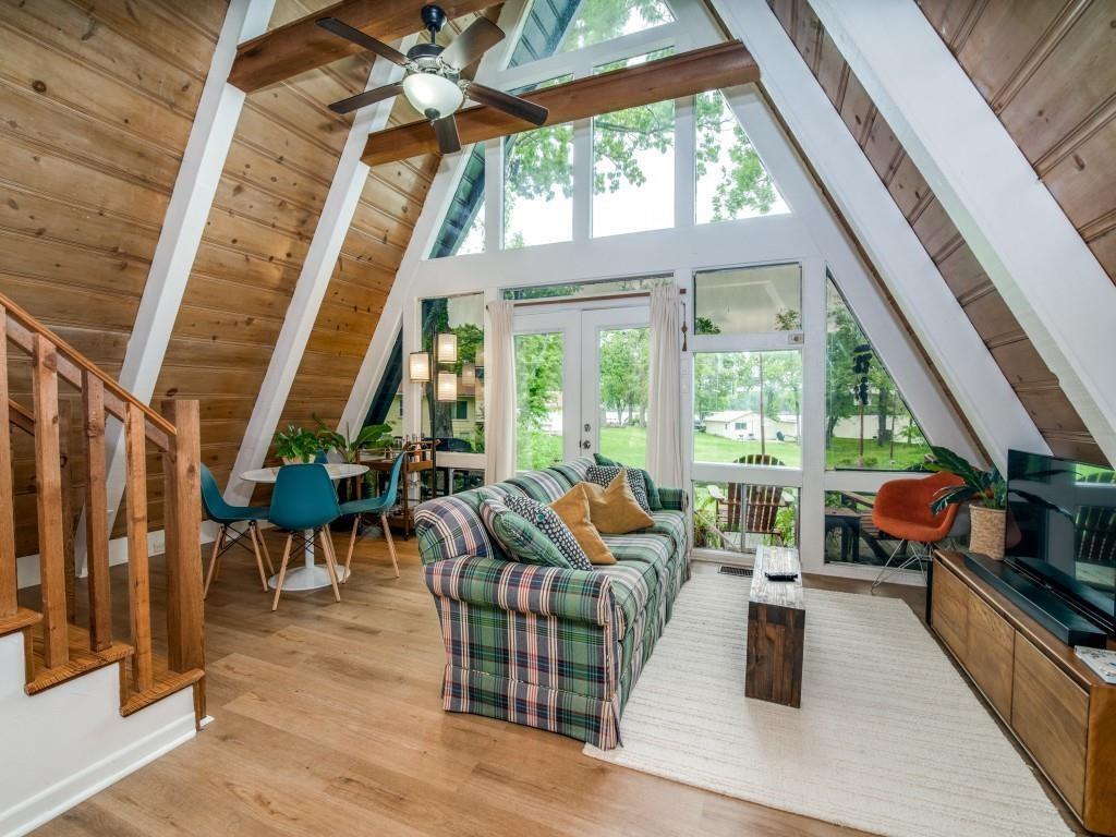 Whispering Oaks - Residential