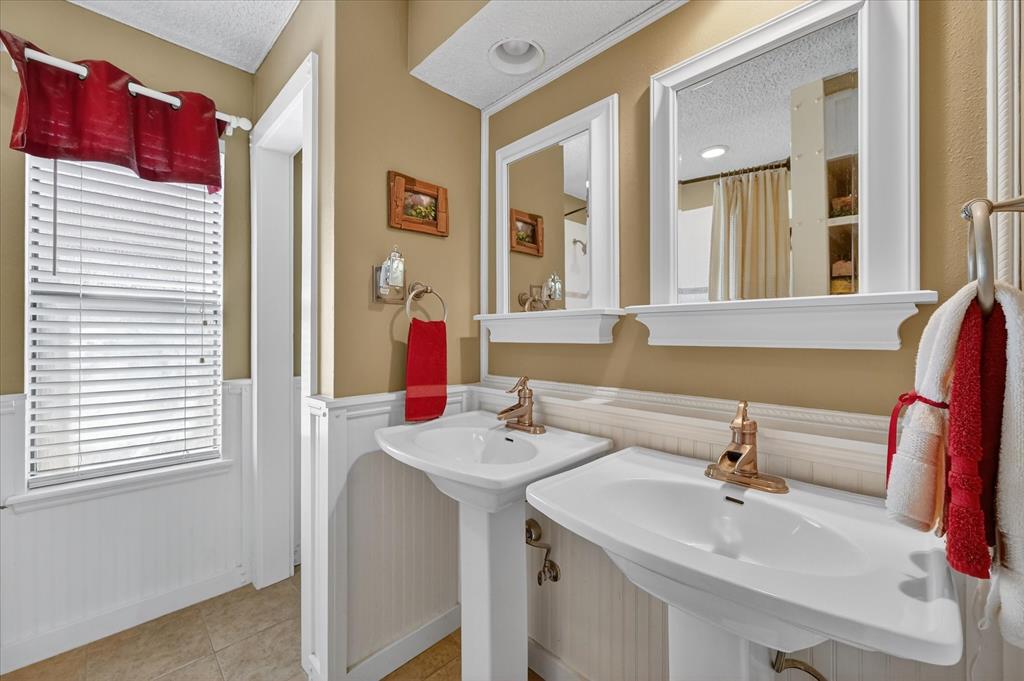 Autumn Hill Arlington - Residential