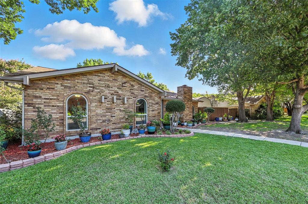 2110 Butterfield Trail