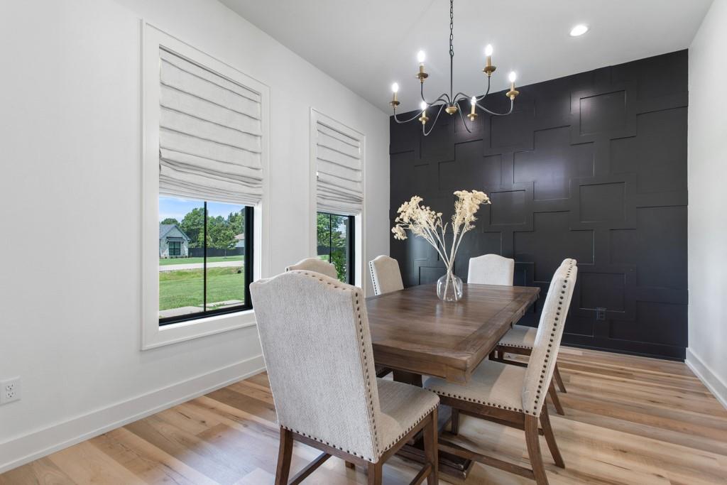 21815 Country Meadows