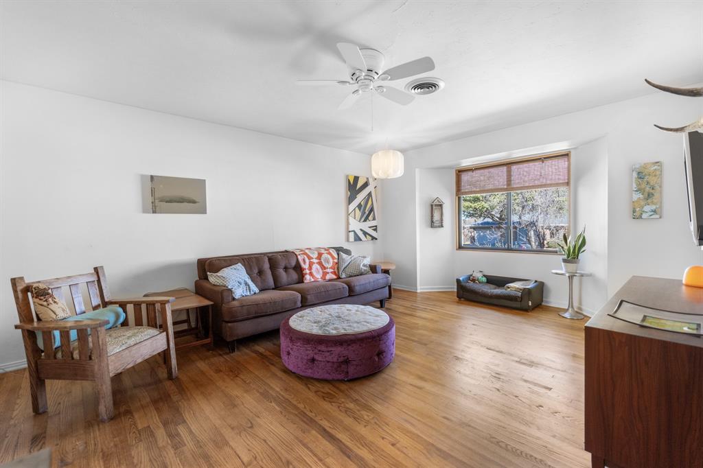 Club Oaks Add - Residential