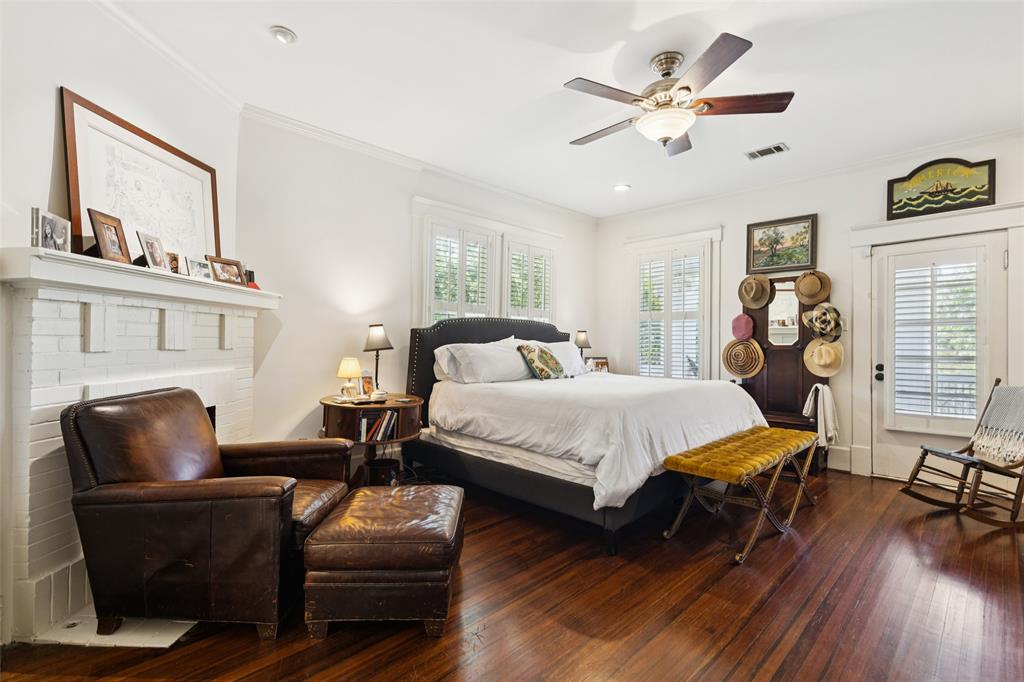 Winnetka Heights - Residential