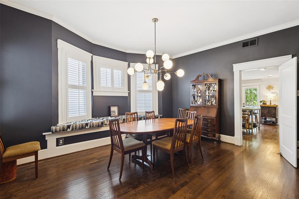 Winnetka Heights - Residential