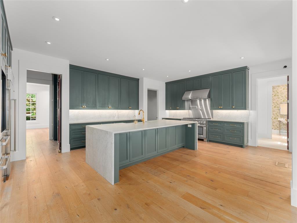 Hillcrest Park - Residential