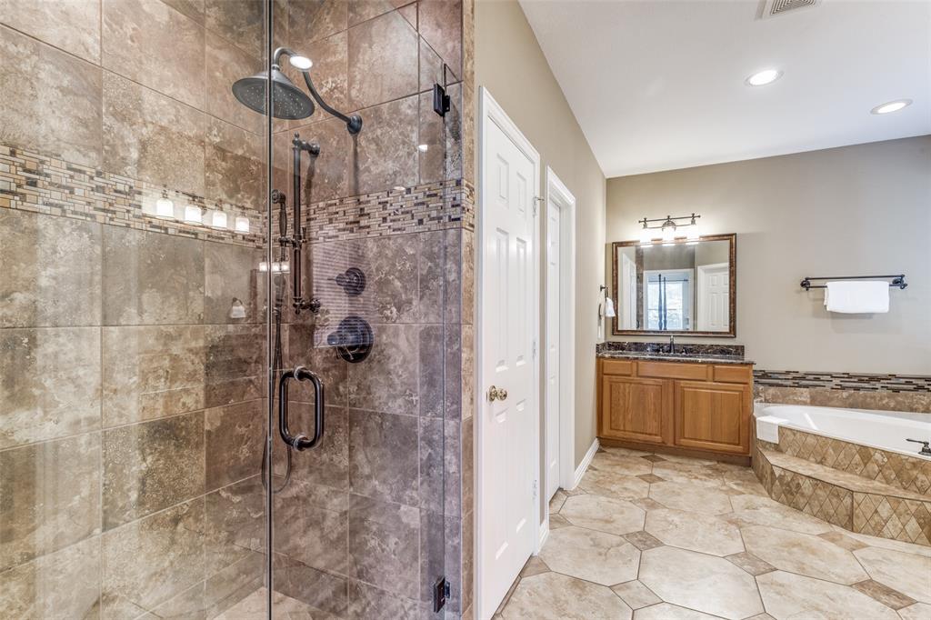 Wellington Of Flower Mound Ph - Residential