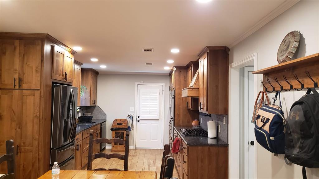 1440 S Keller Road