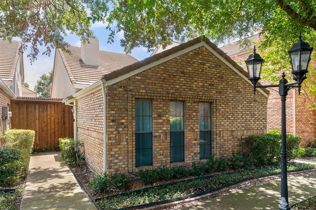 17113 Upper Bay Road