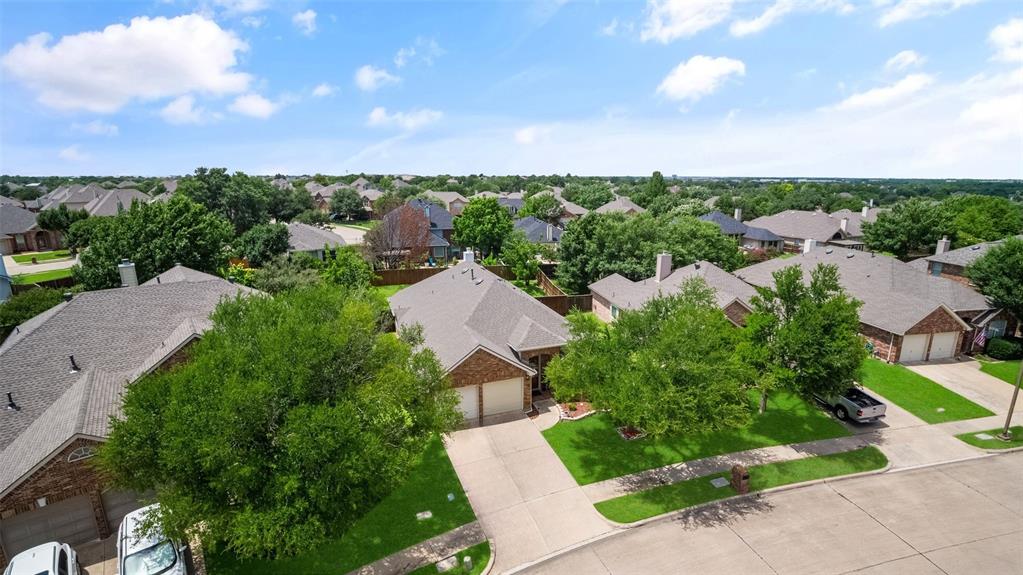 6725 Woodcrest Lane
