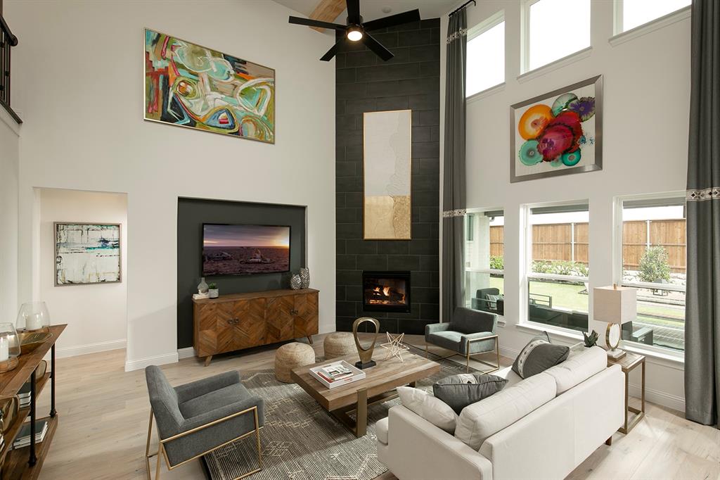 2401 Miranda Lane