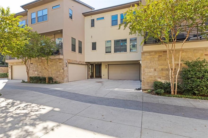 Sophisticated 3-story townhome with views of the Dallas skyline! Enjoy the spacious living room and modern kitchen on the second floor with access to the balcony. Both bedrooms are located on the third floor and offer ensuite bathrooms. The primary bedroom is oversized and features a modern bathroom with his and her vanities, a separate shower, and custom walk-in closet. Relax on the rooftop patio with unobstructed views of Downtown Dallas. A small private yard off of the first floor is an additional plus. The community features a dog park, additional visitor parking spaces, and a secured gate entrance. Close proximity to Downtown, Deep Ellum, Farmers Market, Uptown, Knox-Henderson, and so much more! Fridge, washer, and dryer included! Available for immediate move-in!