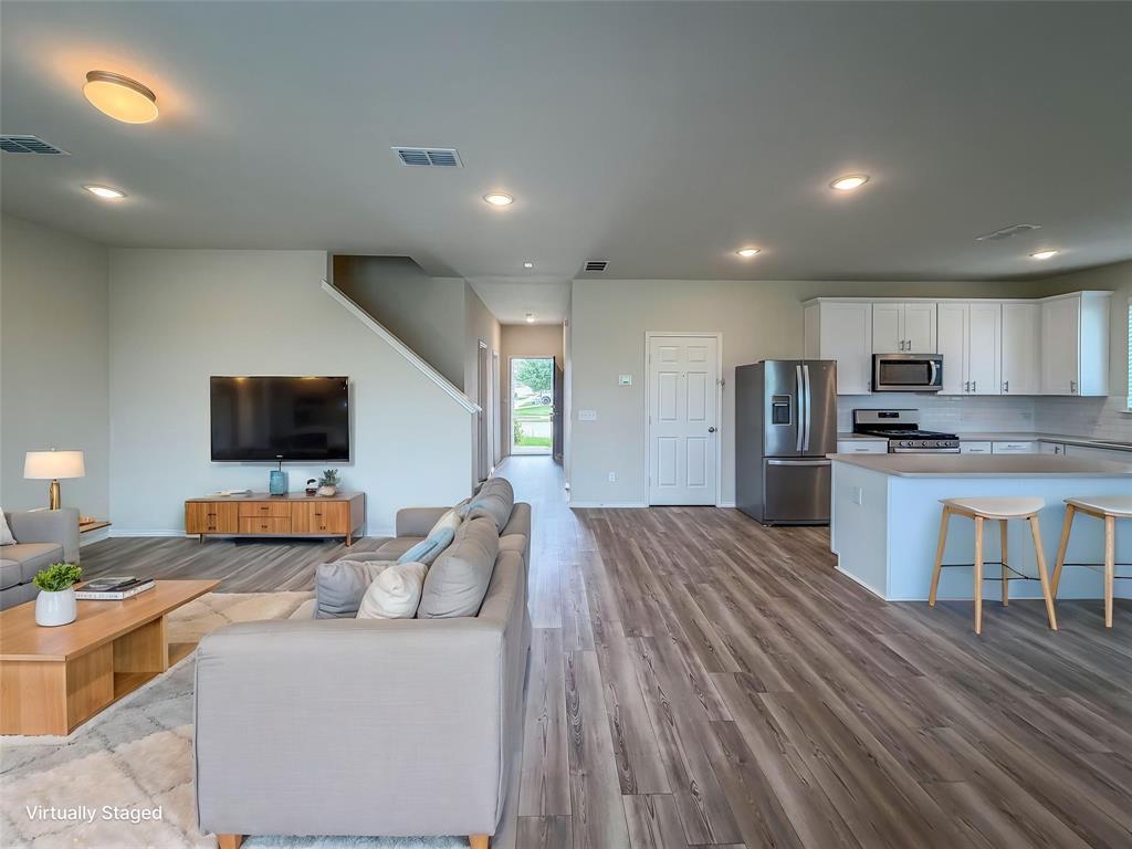 5505 Apple Grove Way
