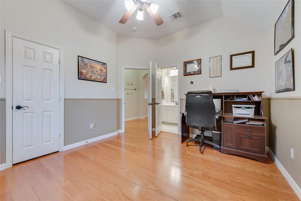 Resort On Eagle Mountain Lake - Residential