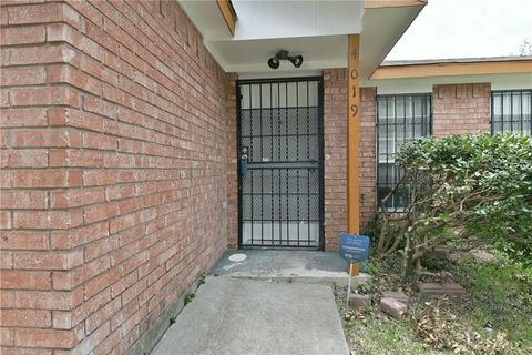 Tiny photo for 4019 Scarsdale Lane, Dallas, TX 75227 (MLS # 21195945)