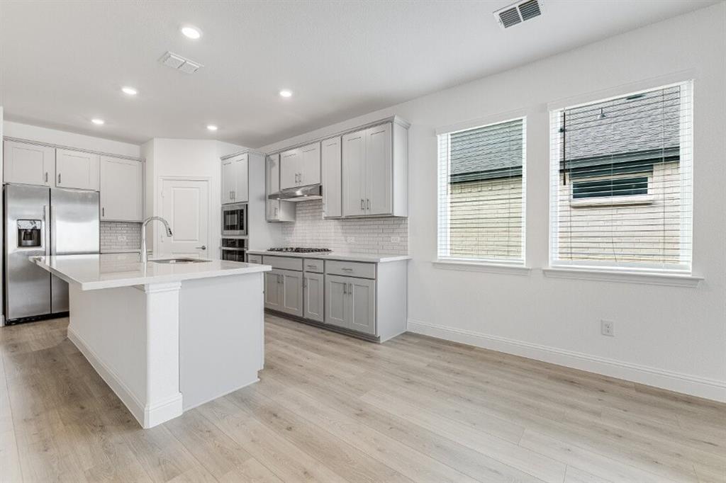 1421 Mustang Canyon Drive