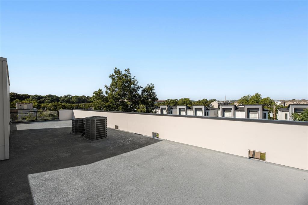 Z E COOMBS WEST END - Residential