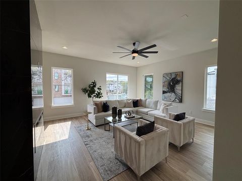 Tiny photo for 1123 Muncie Ave, Dallas, TX 75212 (MLS # 21101219)