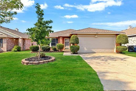 5713 Glenshee Drive Fort Worth TX 76135