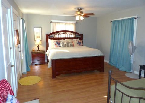 Tiny photo for 1408 Bridge St, Brady, TX 76825 (MLS # 21101359)