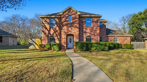 408 Channel View Court DeSoto TX 75115