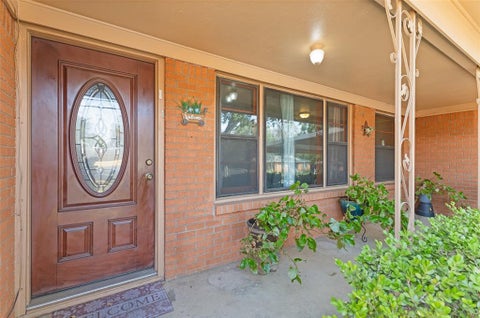 Tiny photo for 6051 Black Oak Lane, Fort Worth, TX 76114 (MLS # 21396822)