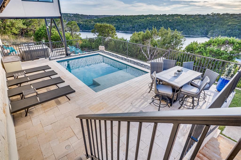 Cliffs Ph 08 - Residential