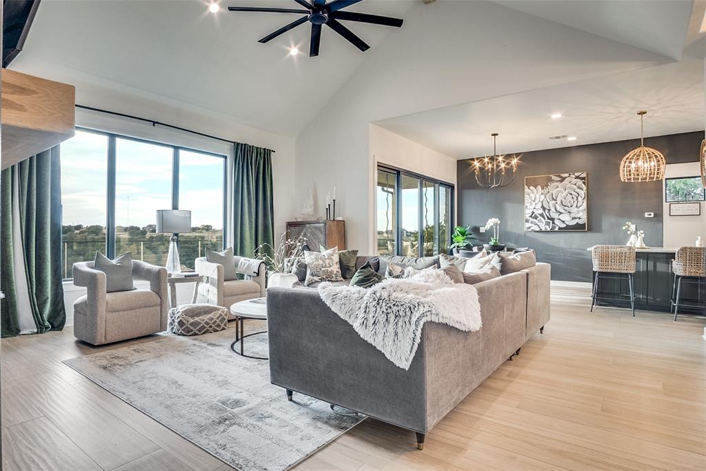 Cliffs Ph 08 - Residential