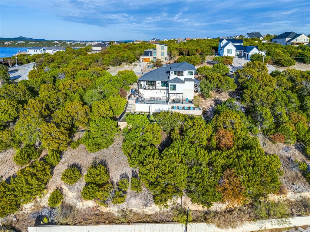 Cliffs Ph 08 - Residential