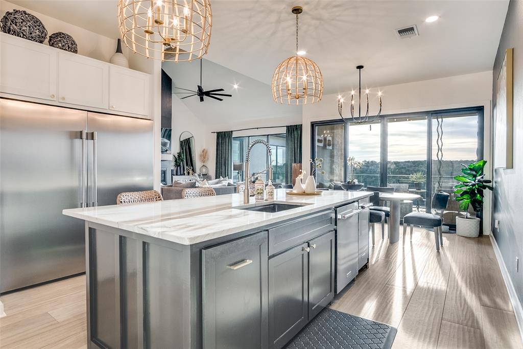 Cliffs Ph 08 - Residential